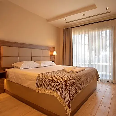 Sezz Wellness Adult Only يالِكافاك